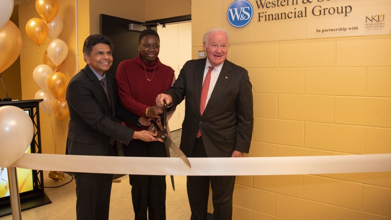 The Western & Southern ribbon-cutting ceremony